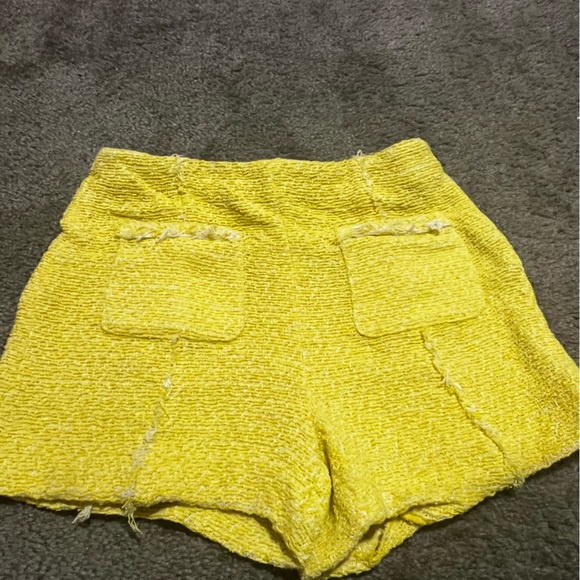 Yellow Zara set , Size medium, pre owned - Picture 10 of 11